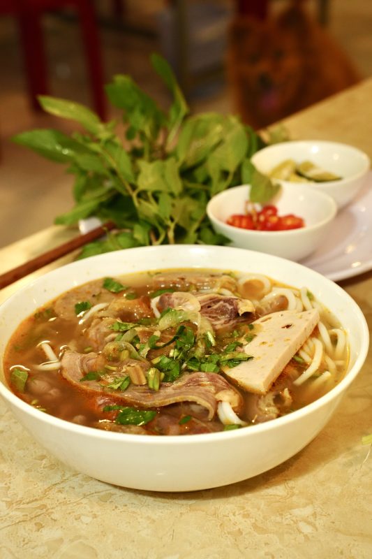 Trải Nghiệm Thưởng Thức Bún Bò Tại Cần Thơ Trải nghiệm