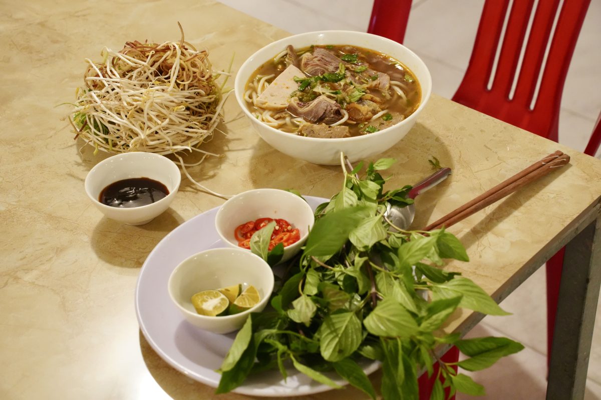 Rau Ăn Kèm Bún Bò Giúp Món Ăn Thêm Trọn Vị rau ăn kèm bún bò